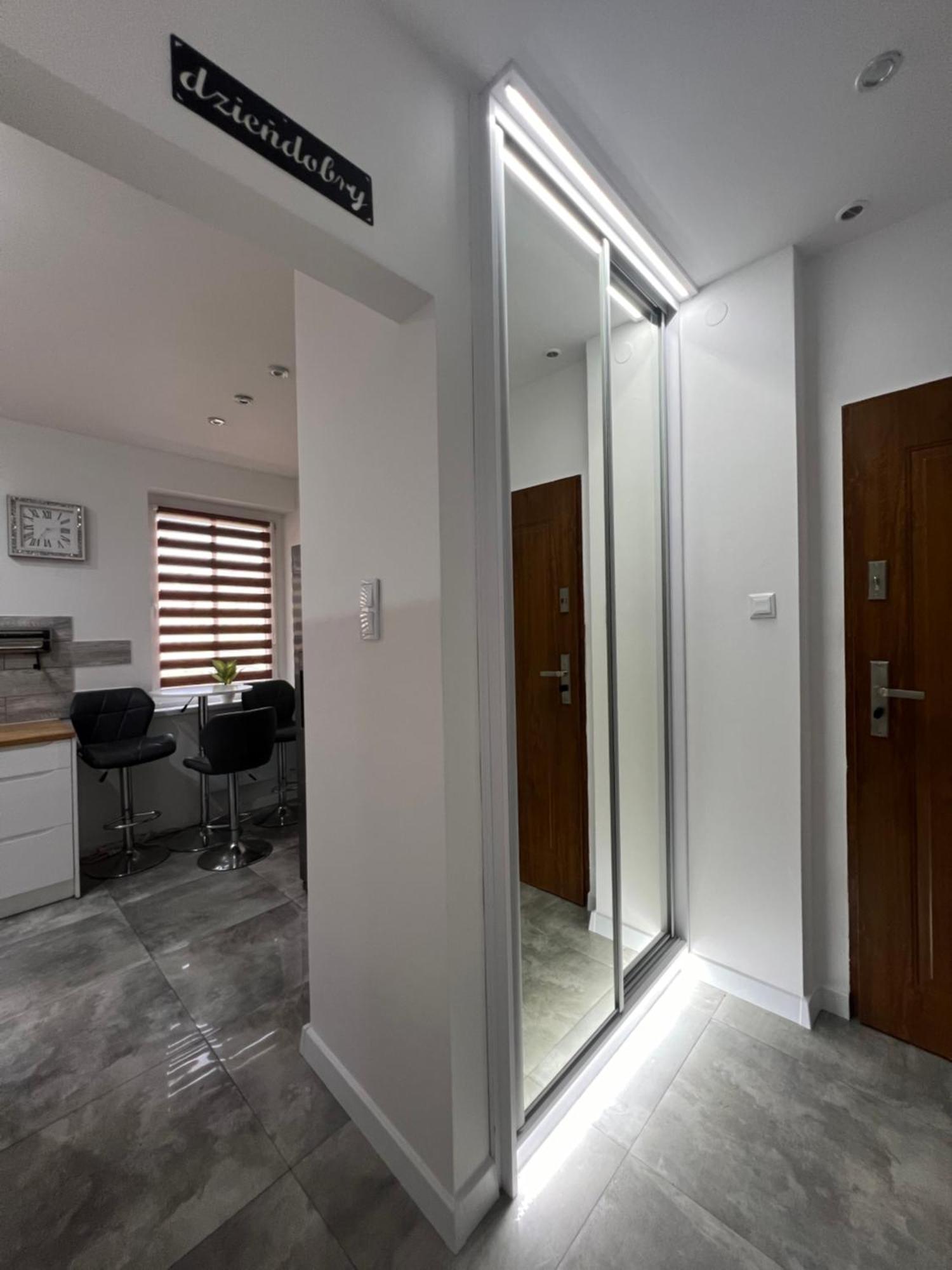Apartament Eros Rynek Болеславец Екстериор снимка